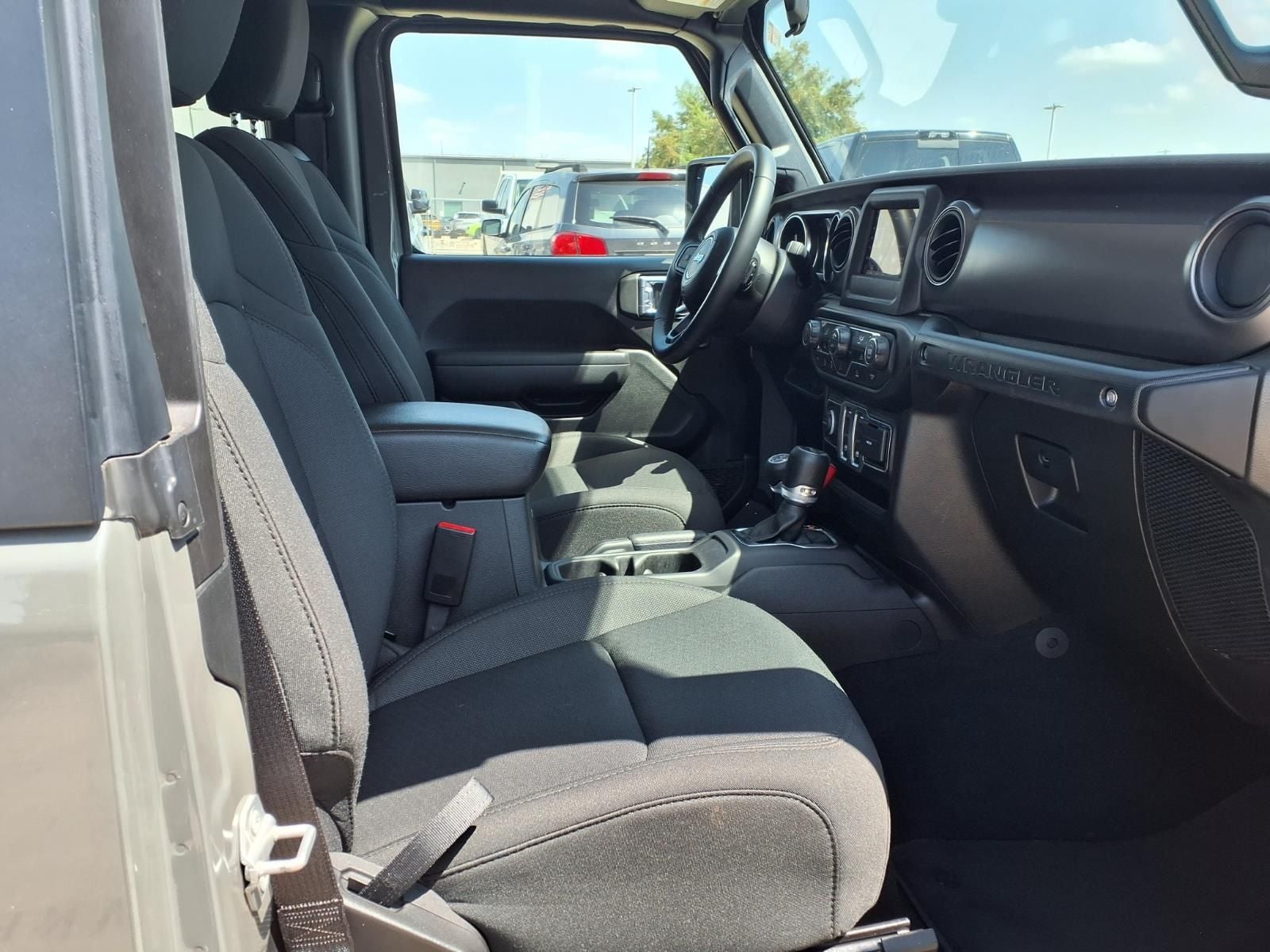 2021 Jeep Wrangler Sport S 4X4 TECH PKG