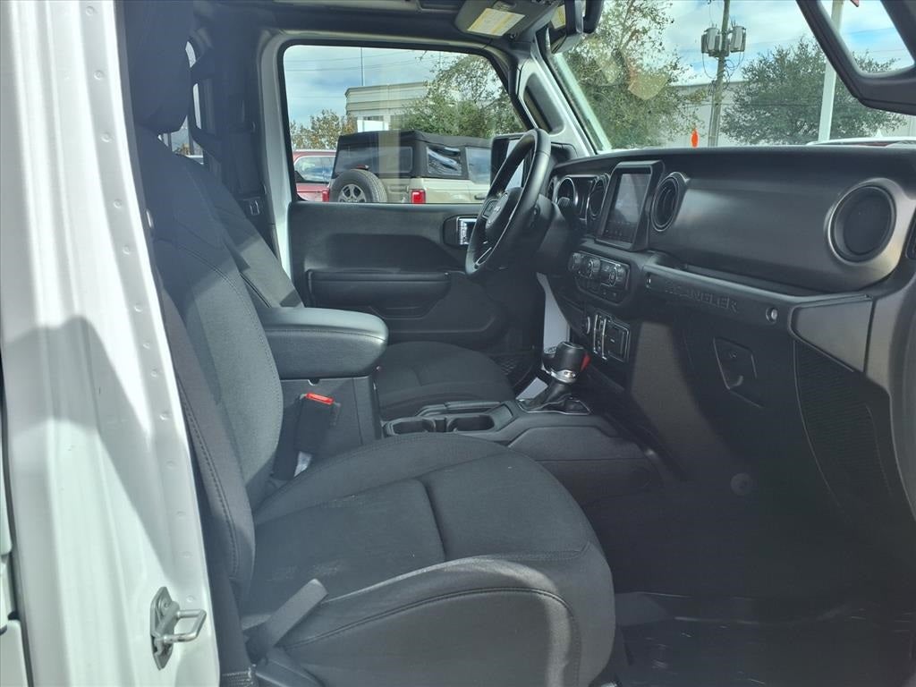 2021 Jeep Wrangler Unlimited Unlimited Willys 4X4 SUN & SOUND PKG