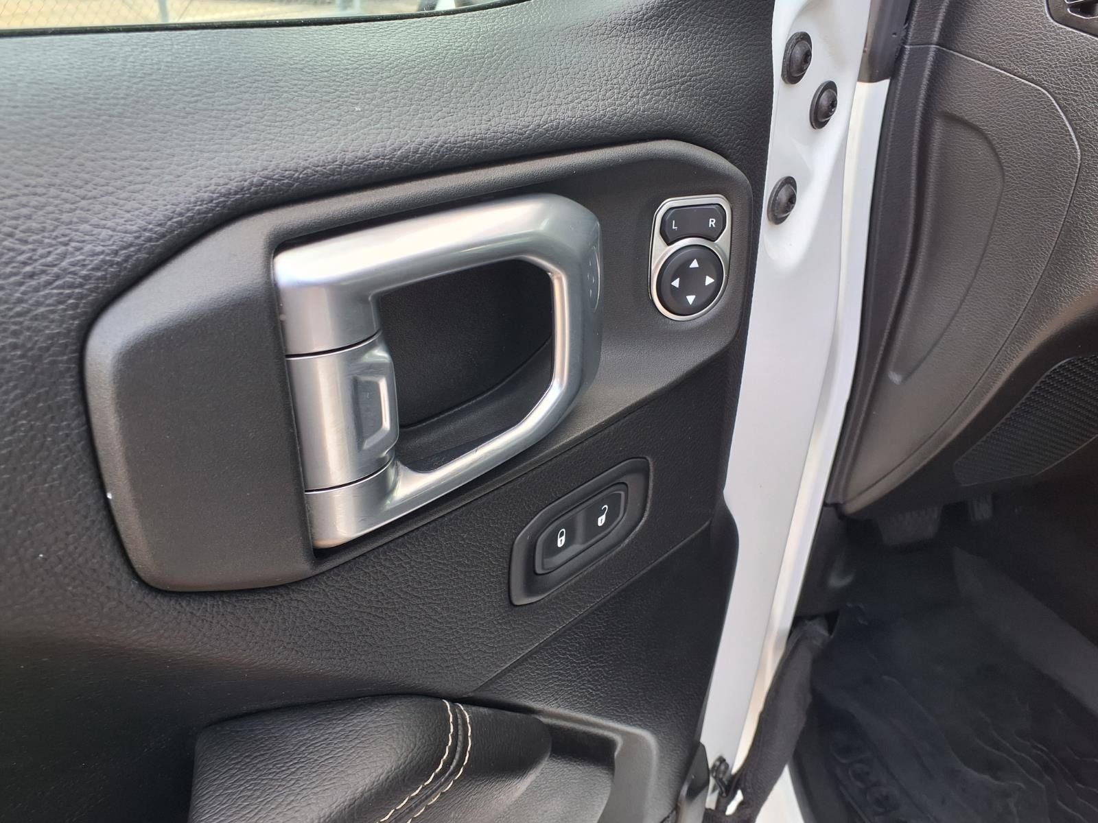2022 Jeep Wrangler Unlimited Unlimited Sahara 4X4