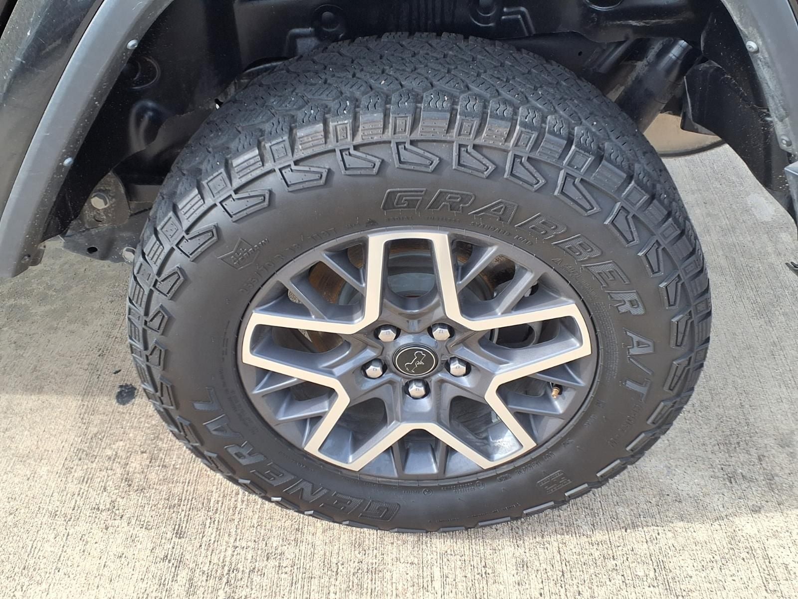 2025 Jeep Wrangler Sahara 4X4