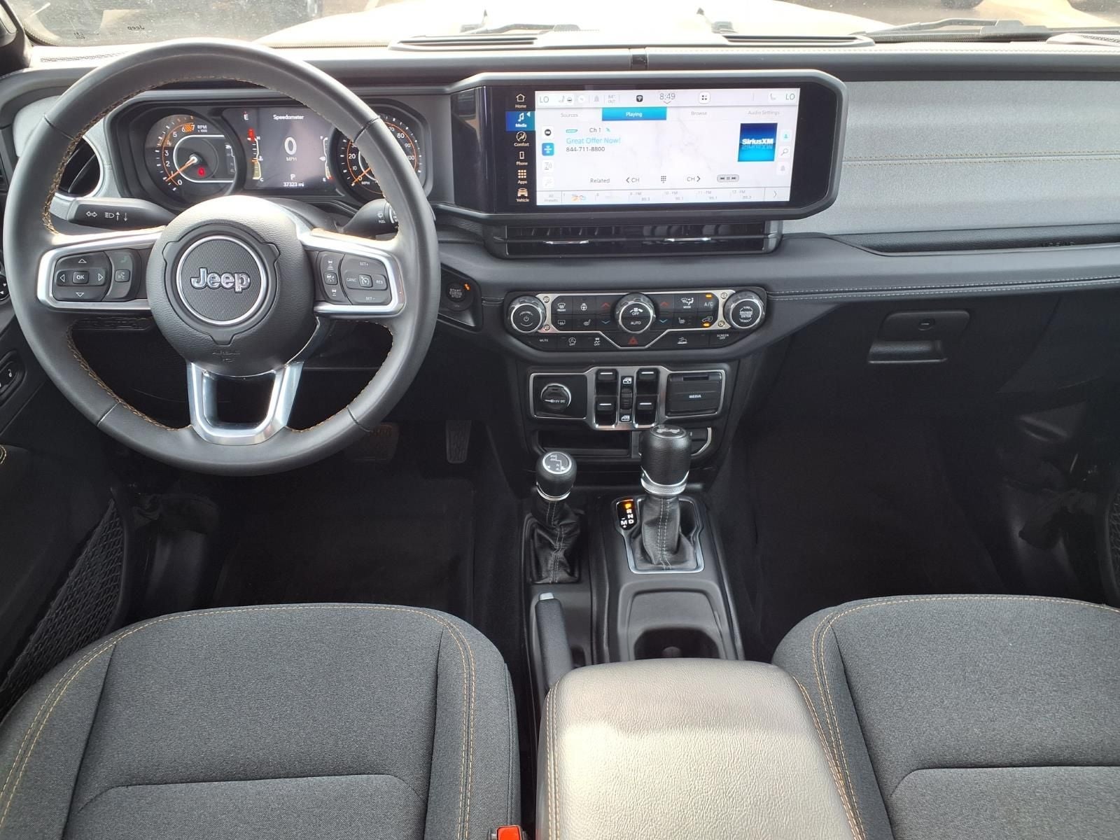 2025 Jeep Wrangler Sahara 4X4