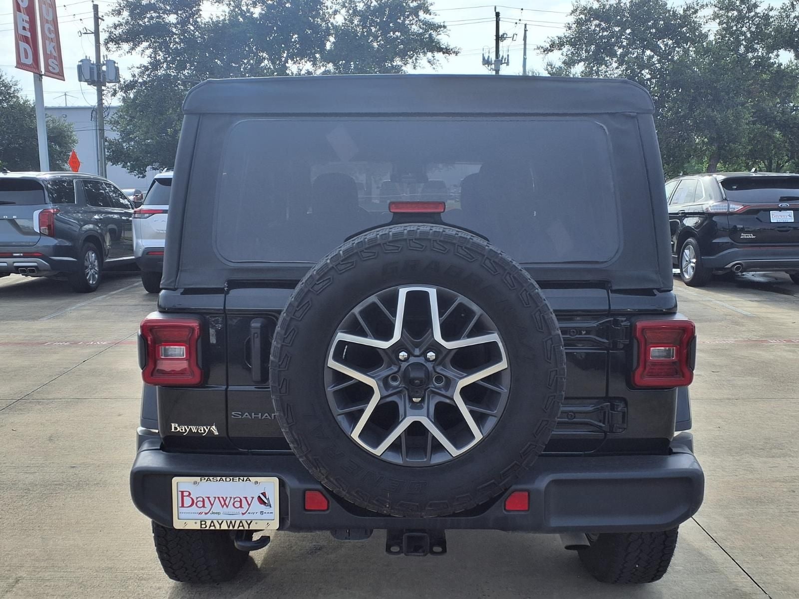 2025 Jeep Wrangler Sahara 4X4