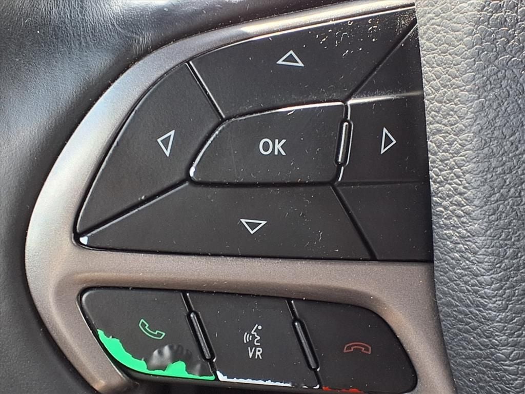 2019 Jeep Grand Cherokee Upland Edition w/SUNROOF