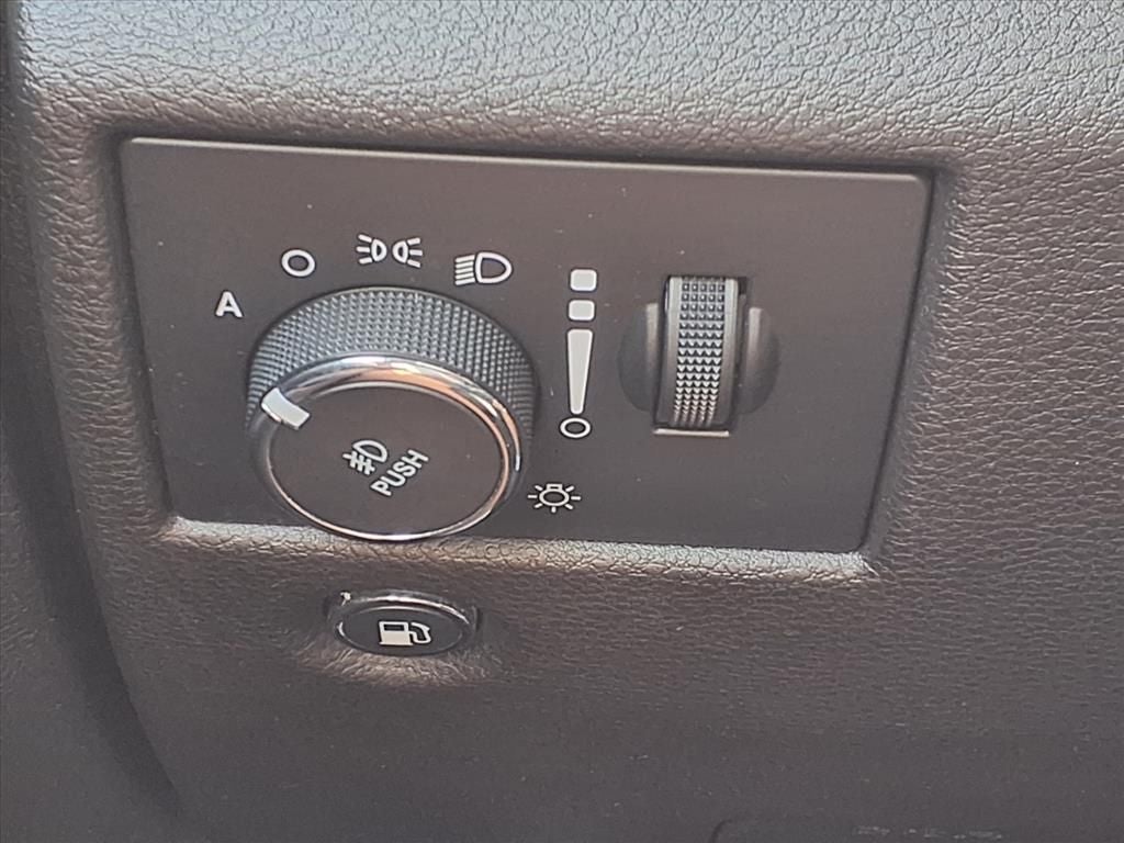 2019 Jeep Grand Cherokee Upland Edition w/SUNROOF