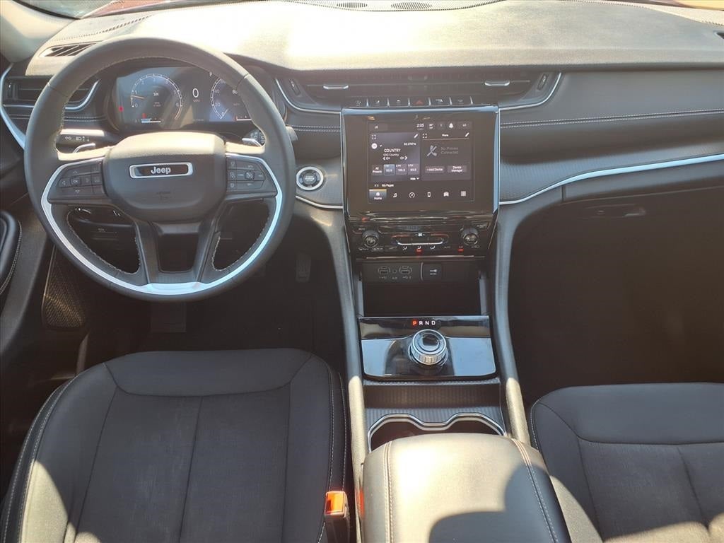 2024 Jeep Grand Cherokee Laredo APPLE CARPLAY & ANDROID AUTO