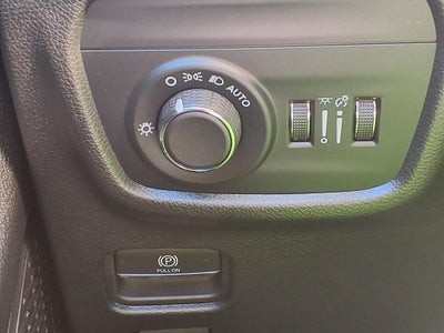 2024 Jeep Grand Cherokee Laredo APPLE CARPLAY & ANDROID AUTO