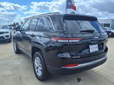 2025 Jeep Grand Cherokee Laredo