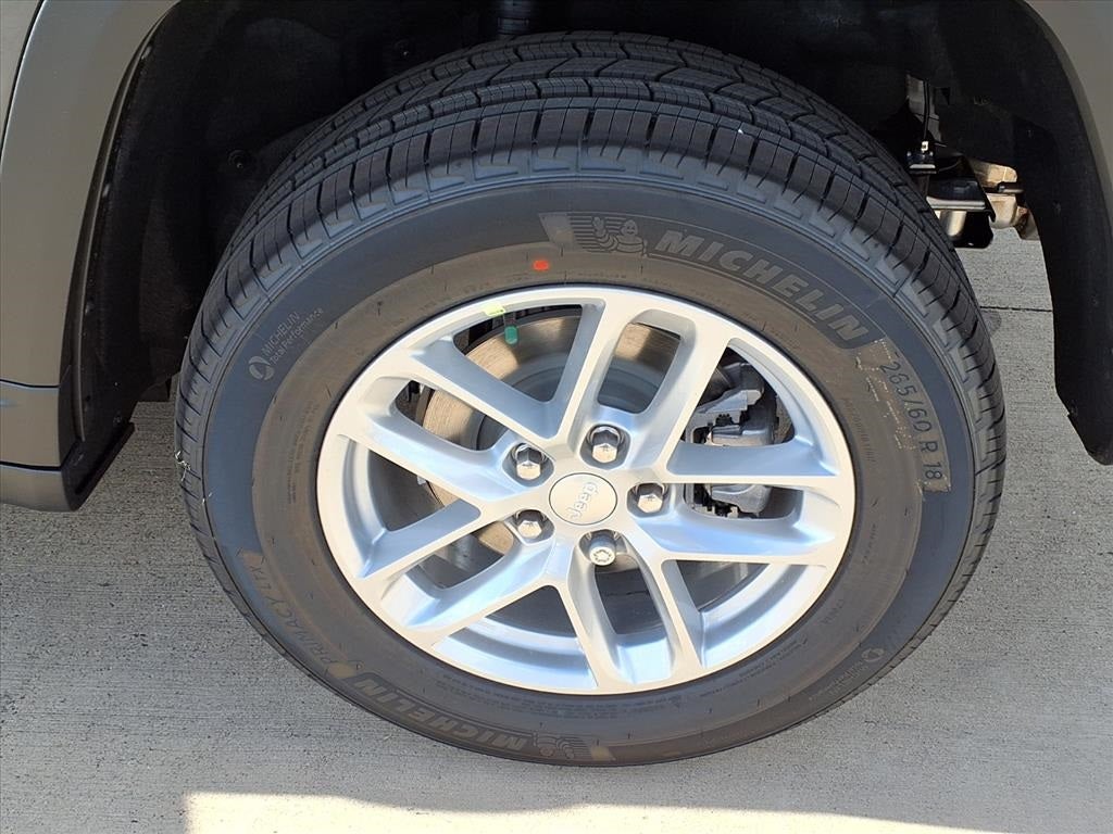 2025 Jeep Grand Cherokee Laredo X