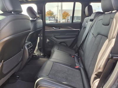 2026 Jeep Grand Cherokee Laredo