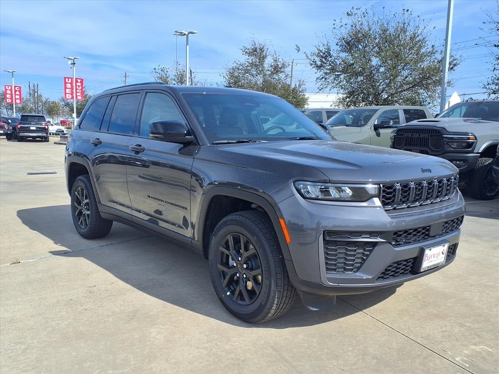 2026 Jeep Grand Cherokee Laredo