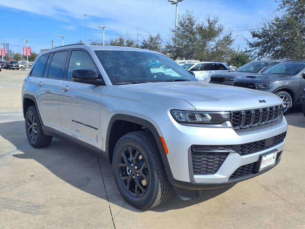 2026 Jeep Grand Cherokee Laredo