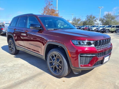 2026 Jeep Grand Cherokee Laredo