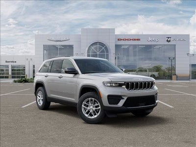 2026 Jeep Grand Cherokee Laredo