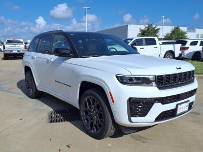 2026 Jeep Grand Cherokee Summit