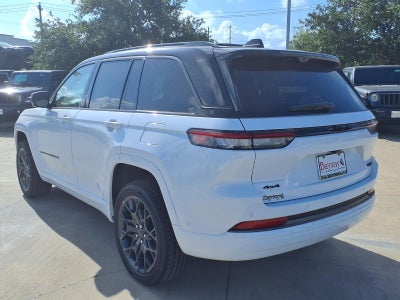 2026 Jeep Grand Cherokee Summit