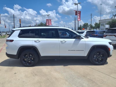 2023 Jeep Grand Cherokee L Altitude APPEARANCE PKG
