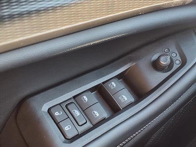 2025 Jeep Grand Cherokee L Laredo X 4X4