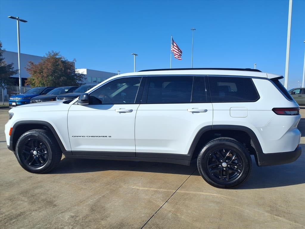 2025 Jeep Grand Cherokee L Laredo X 4X4