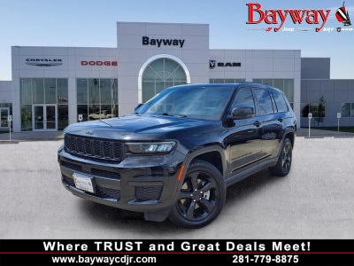 2023 Jeep Grand Cherokee L Altitude 4X4 SUNROOF