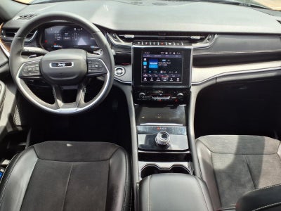 2023 Jeep Grand Cherokee L Altitude 4X4 SUNROOF