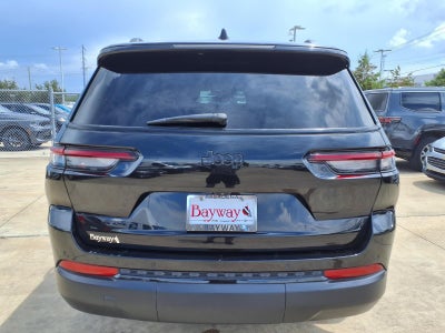 2023 Jeep Grand Cherokee L Altitude 4X4 SUNROOF
