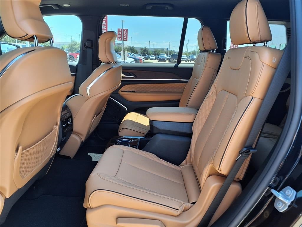 2025 Jeep Grand Cherokee L Summit