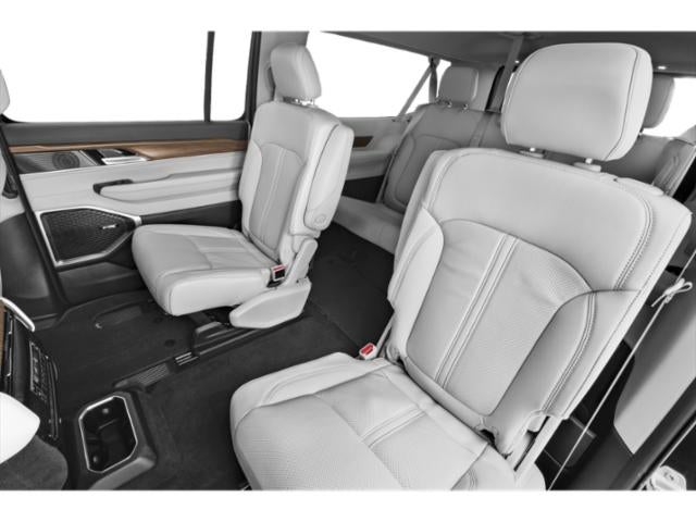 2024 Jeep Wagoneer L Series II BLIND-SPOT & PARKSENSE­®