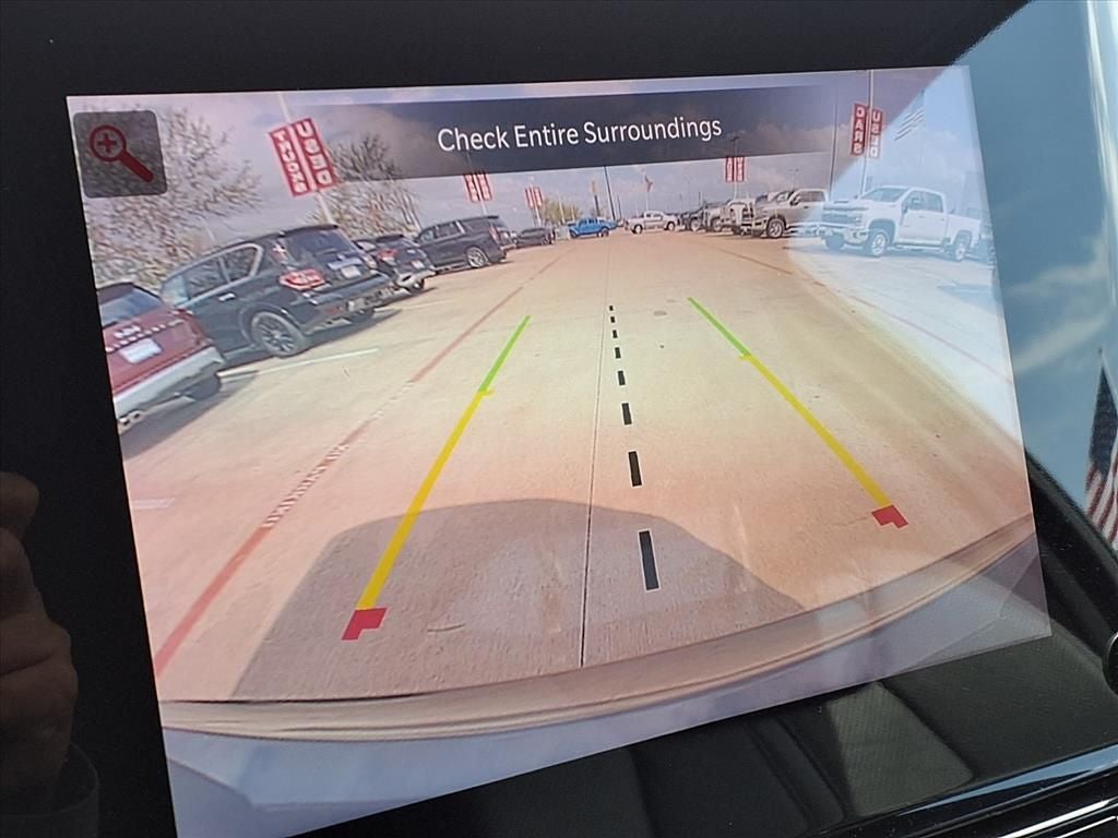 2024 Jeep Wagoneer L Series II BLIND-SPOT & PARKSENSE­®