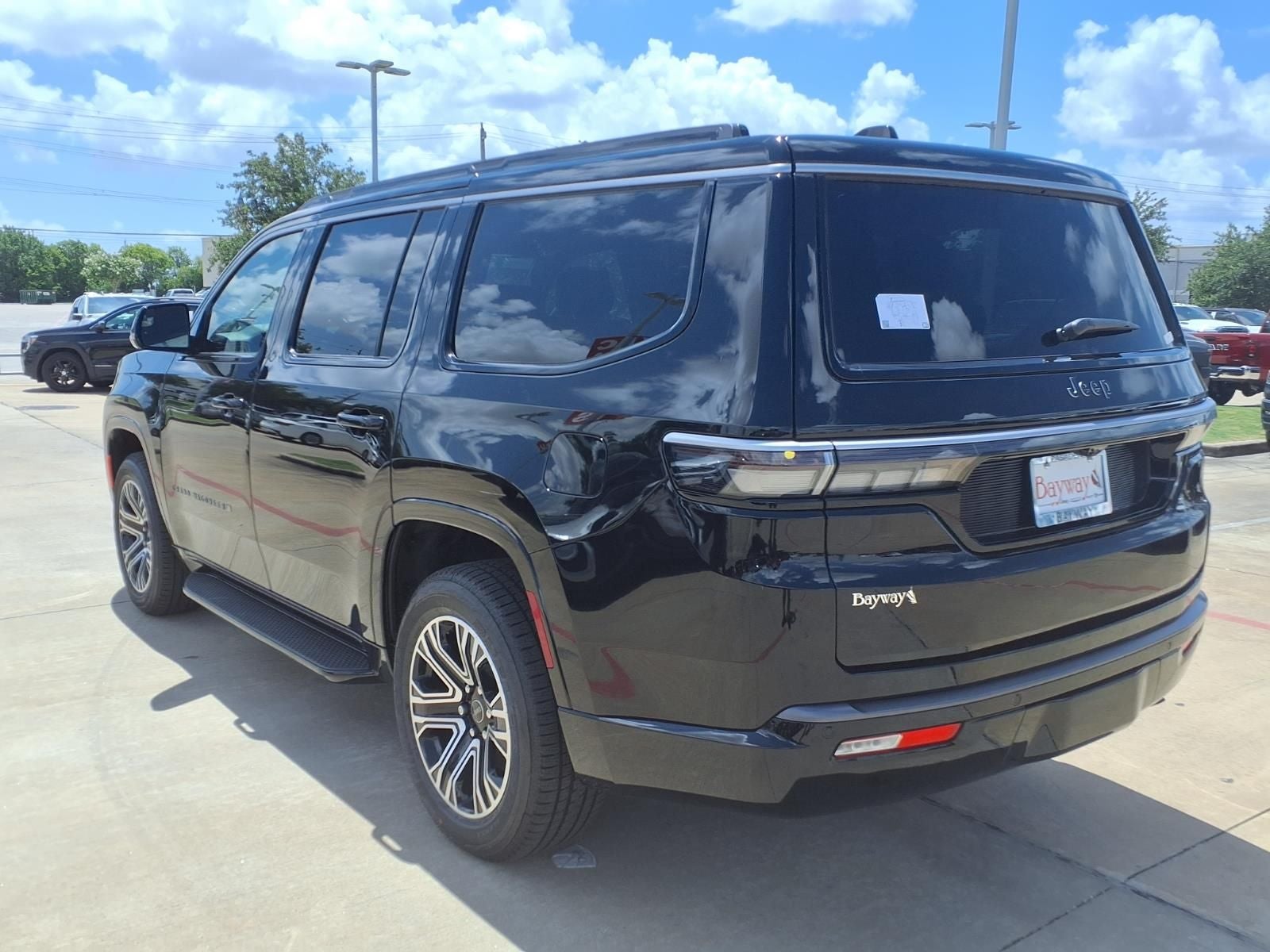 2026 Jeep Grand Wagoneer 4x2