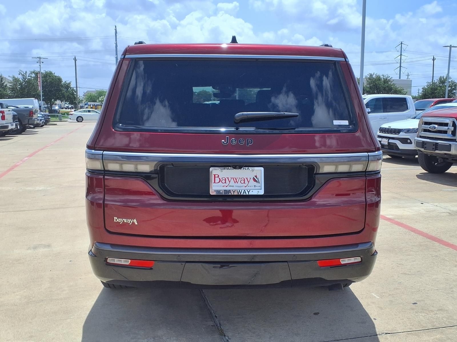 2026 Jeep Grand Wagoneer 4x2
