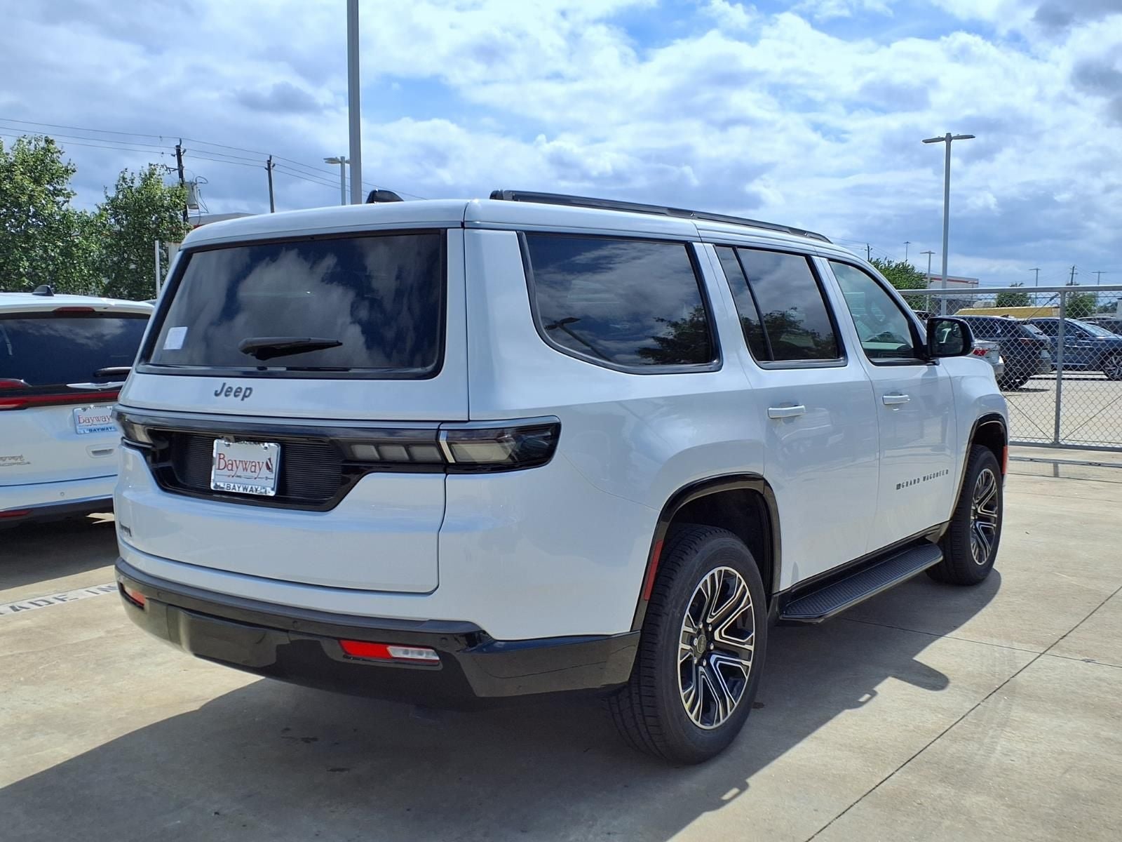 2026 Jeep Grand Wagoneer 4x2