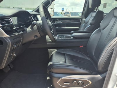 2023 Jeep Wagoneer Base 4X4