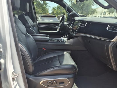 2023 Jeep Wagoneer Base 4X4