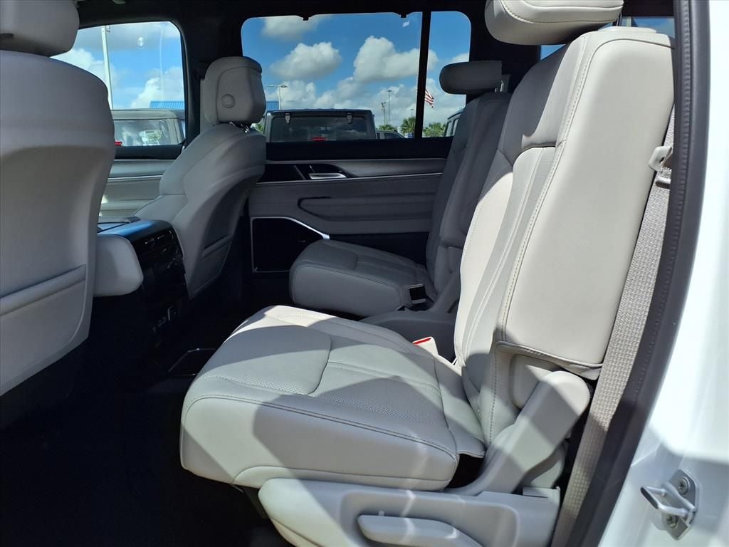 2026 Jeep Grand Wagoneer Limited Reserve