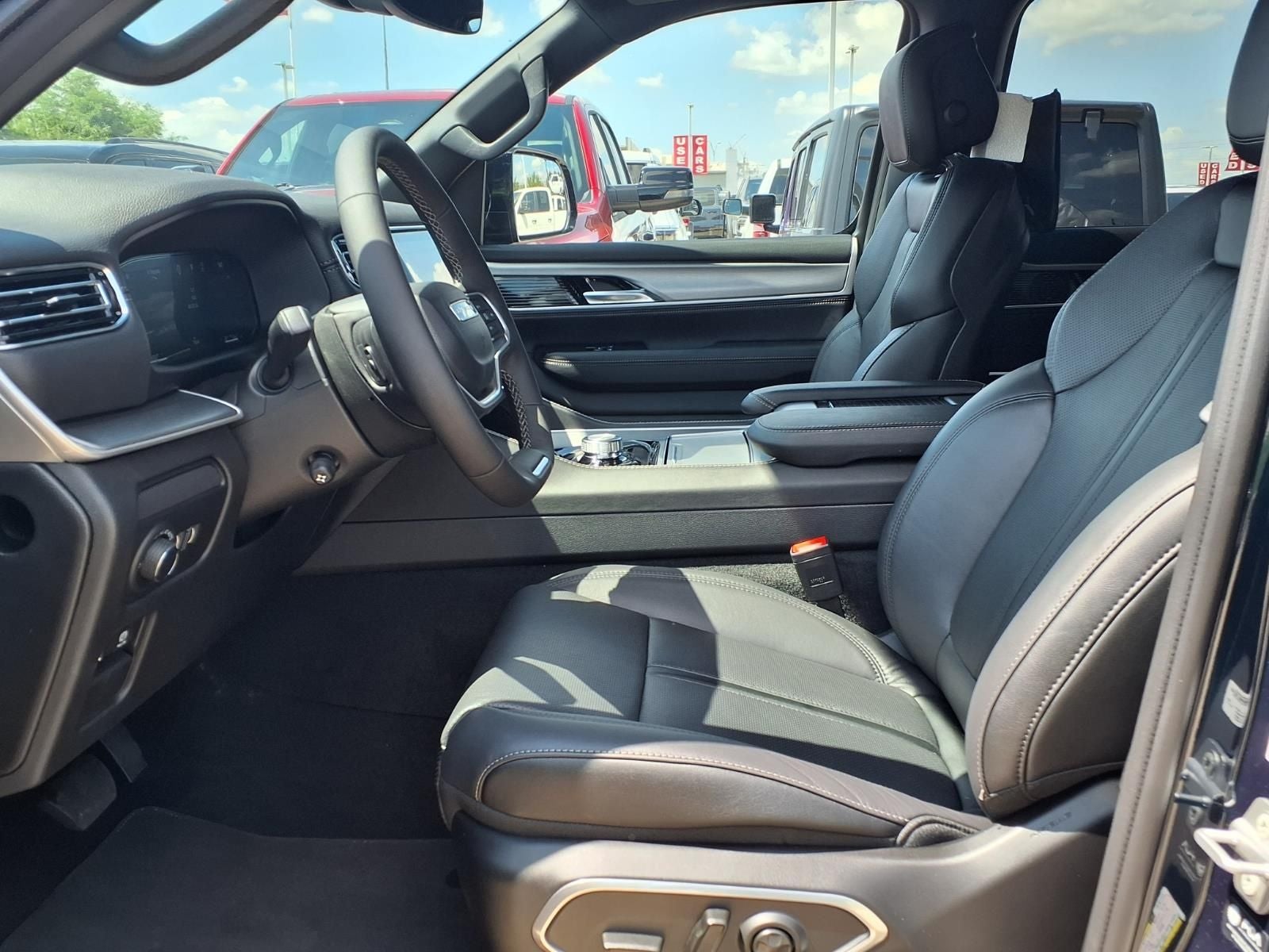 2026 Jeep Grand Wagoneer Limited Altitude