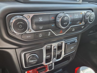 2023 Jeep Gladiator Mojave 4X4