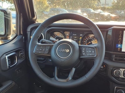 2025 Jeep Gladiator High Tide