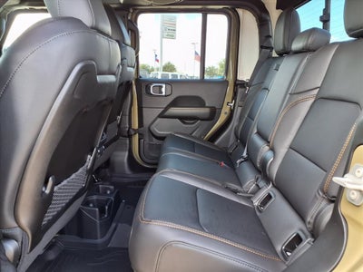 2025 Jeep Gladiator High Tide