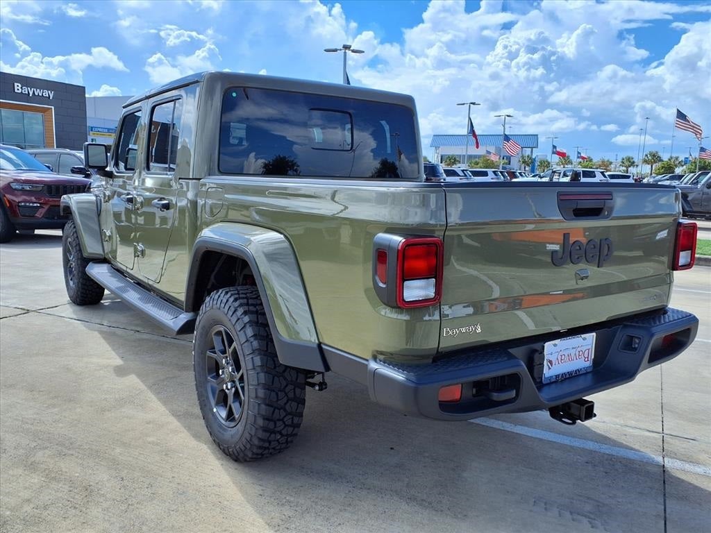2025 Jeep Gladiator High Tide