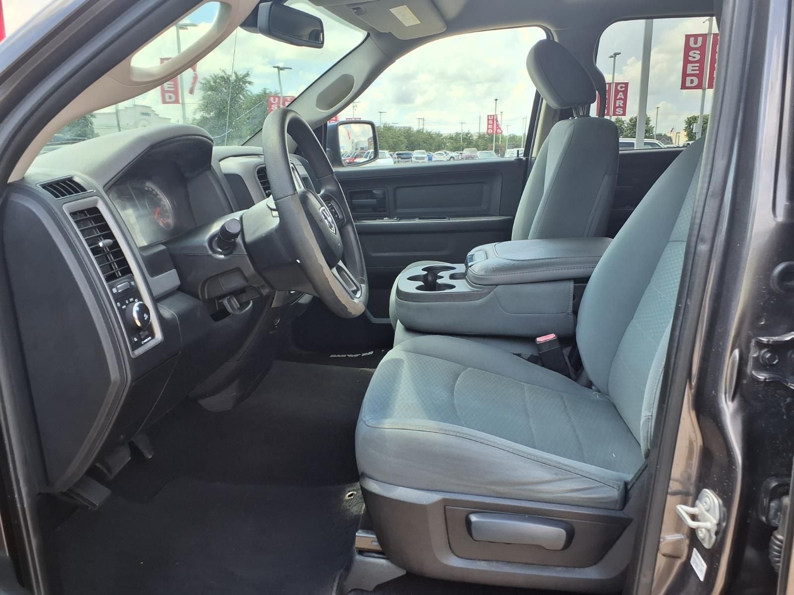 2017 RAM RAM 1500 Express POPULAR EQUIP. PKG