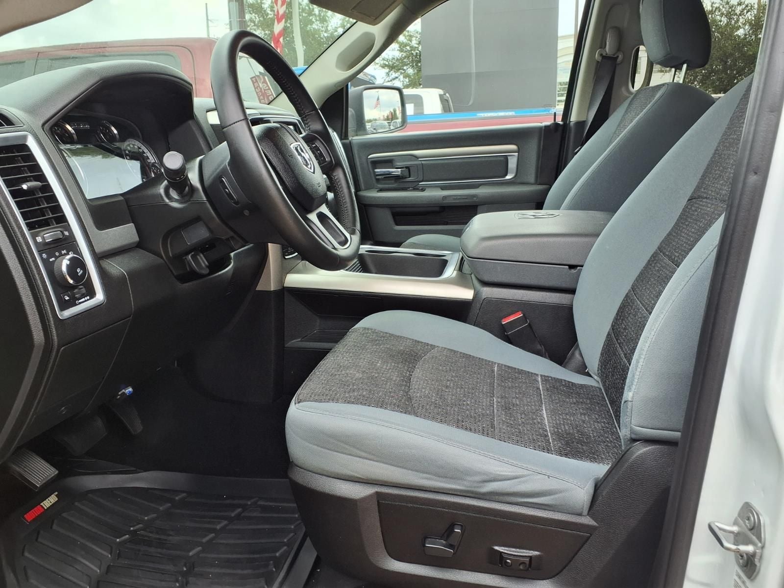 2019 RAM 1500 Classic Big Horn 4X4