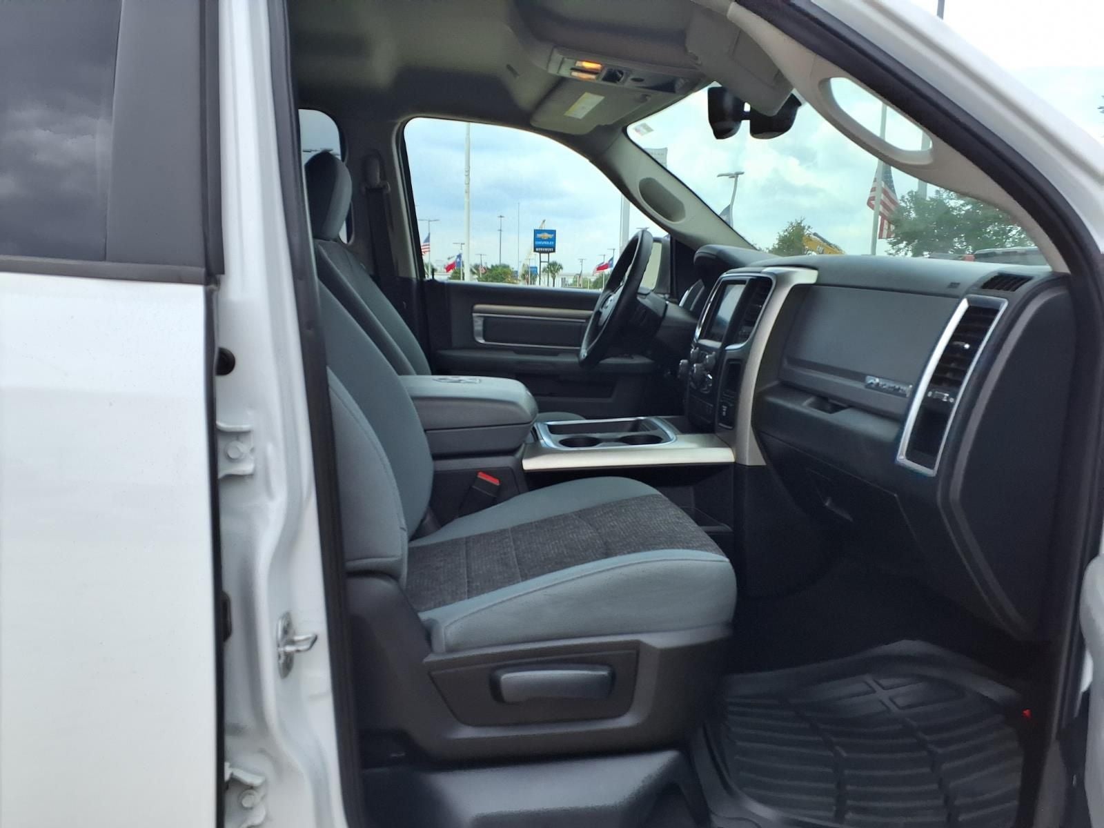2019 RAM 1500 Classic Big Horn 4X4