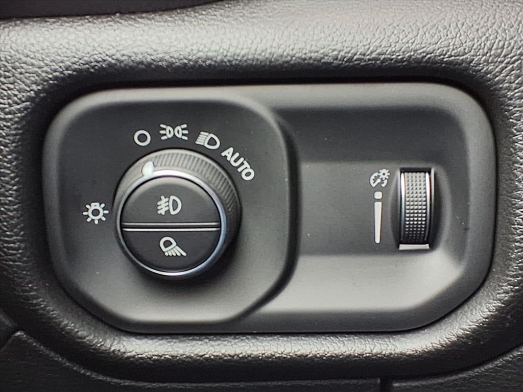 2023 RAM RAM 1500 Big Horn/Lone Star NIGHT EDITION