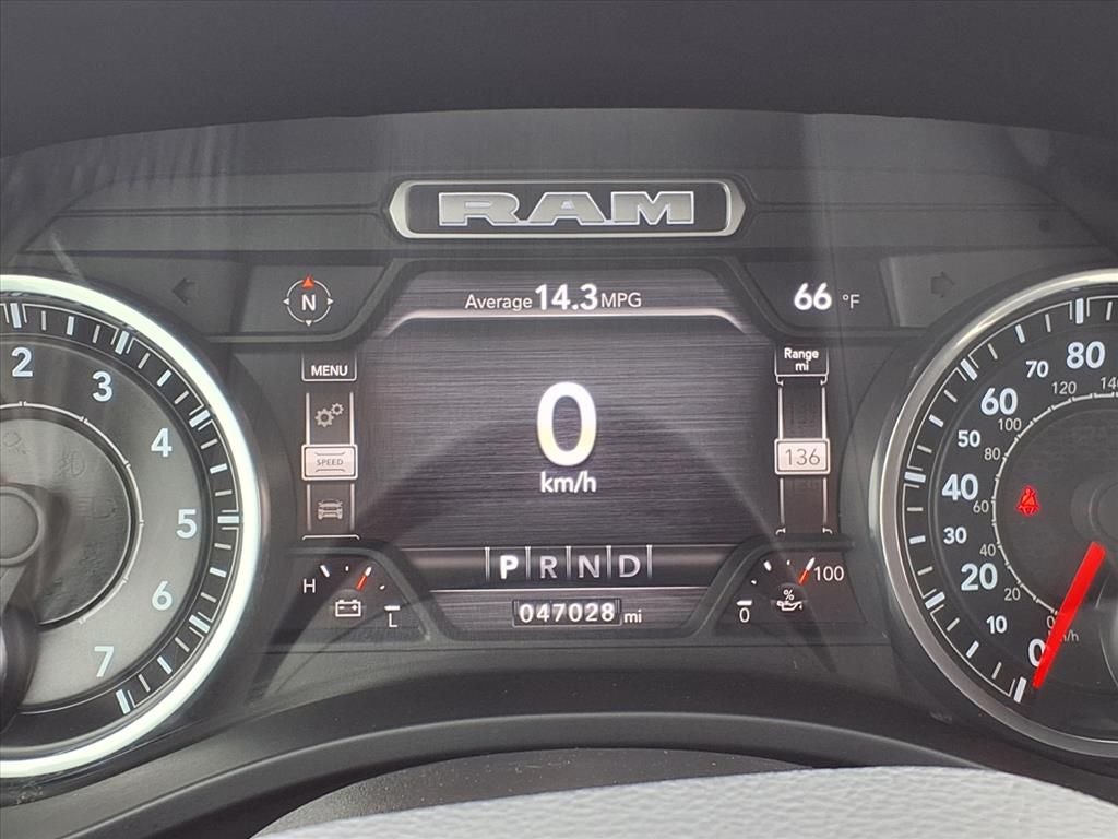 2022 RAM RAM 1500 Big Horn/Lone Star SPORT APPEARANCE PKG