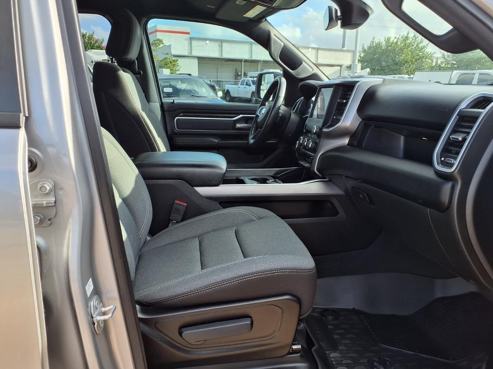 2022 RAM RAM 1500 Big Horn/Lone Star NIGHT EDITION