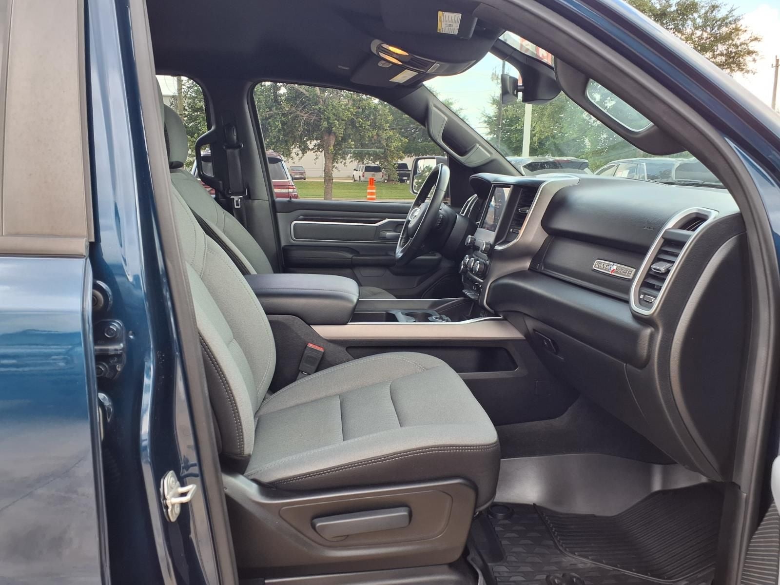 2022 RAM RAM 1500 Big Horn/Lone Star LONE STAR PKG