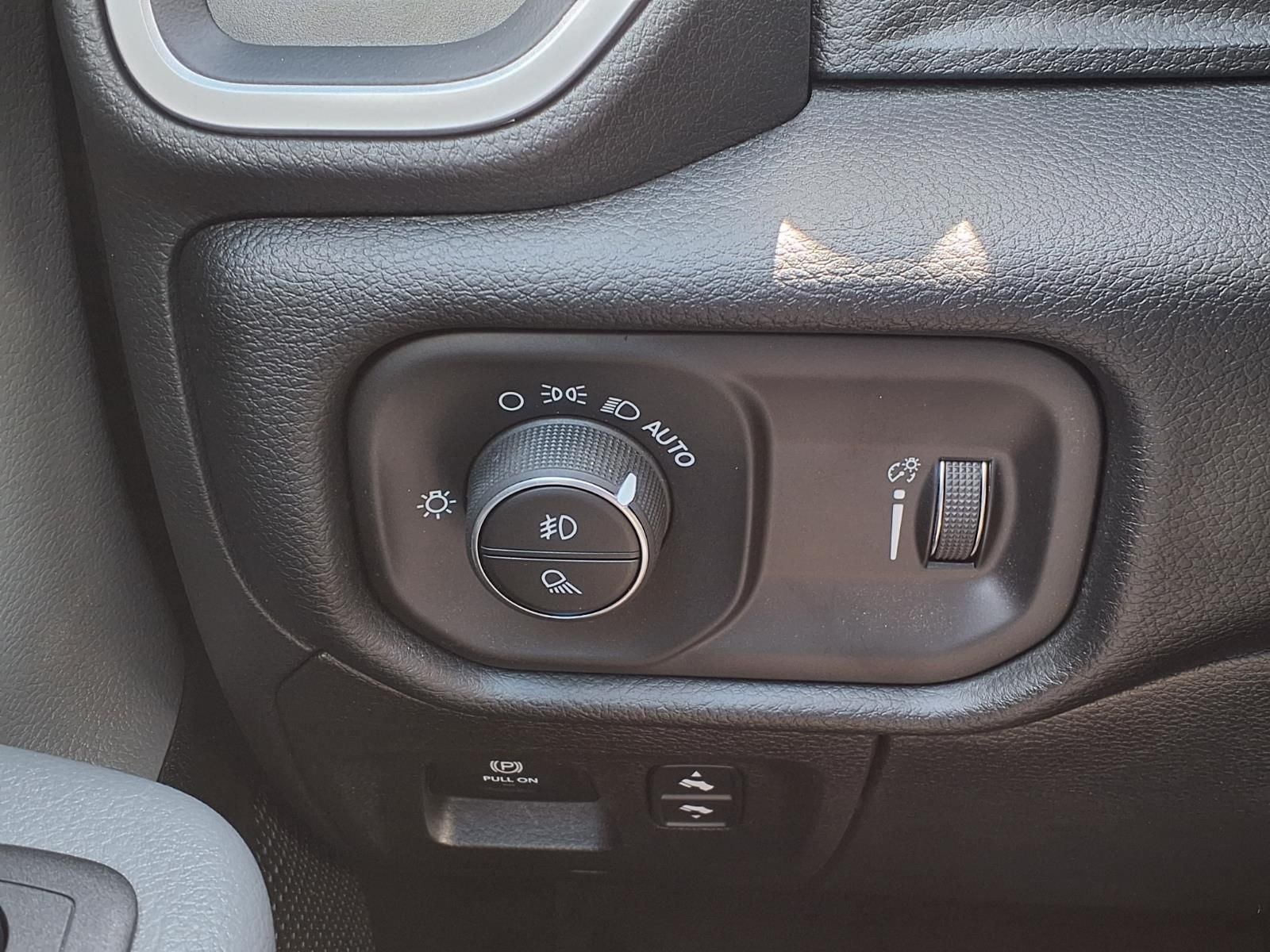 2022 RAM 1500 Big Horn/Lone Star BIG HORN PKG