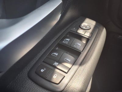 2021 RAM 1500 Big Horn/Lone Star NIGHT EDITION