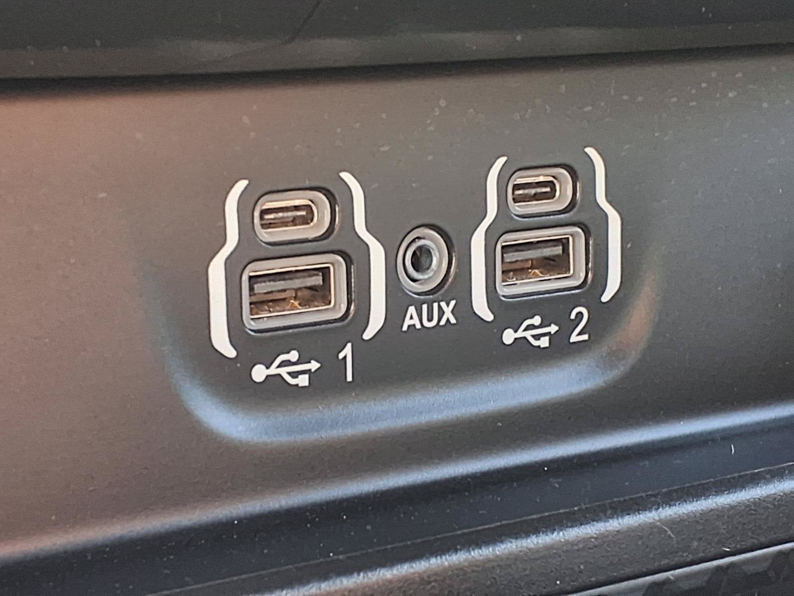 2022 RAM 1500 Big Horn/Lone Star SPORT APPEARANCE PKG