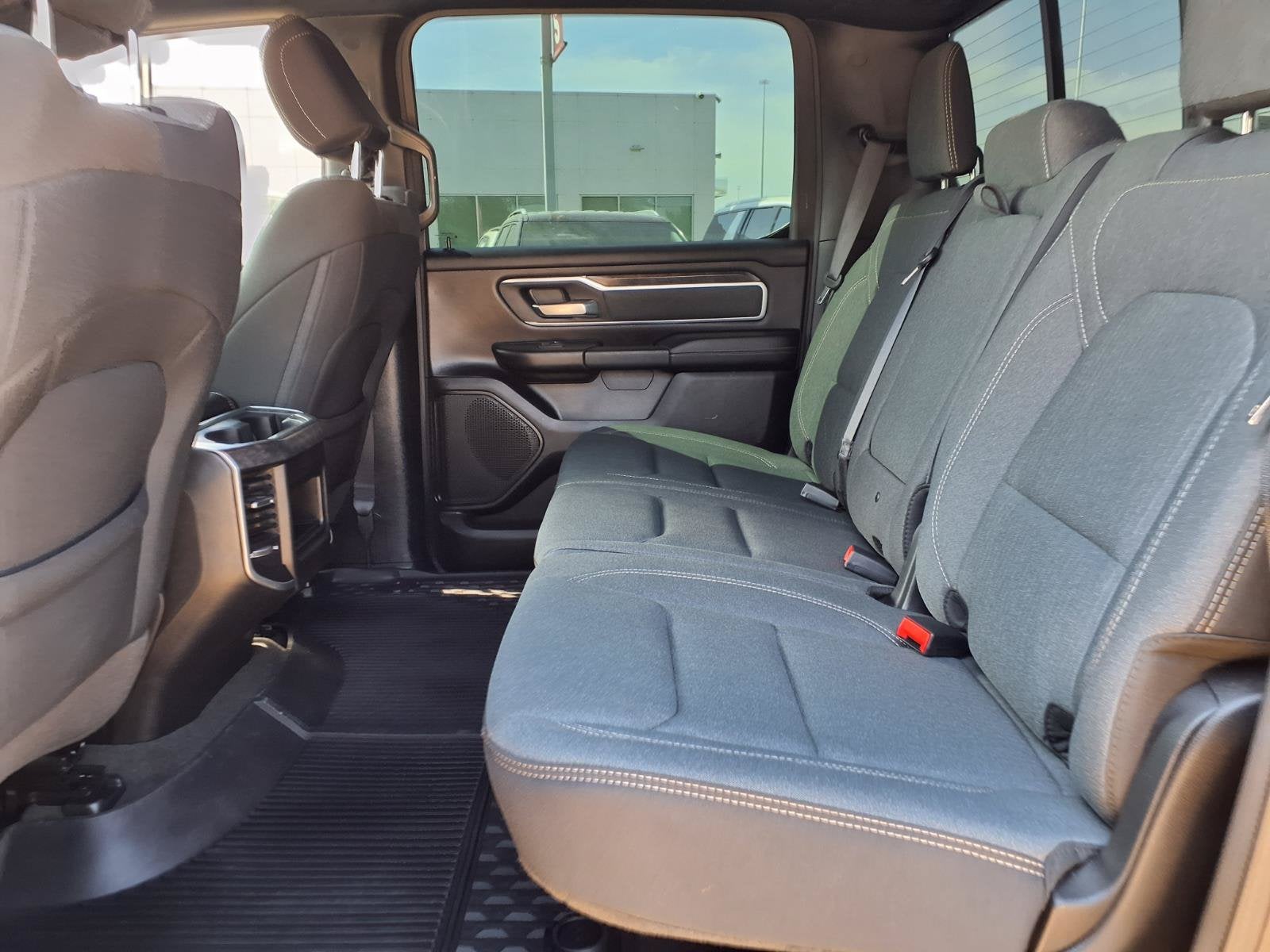 2022 RAM 1500 Big Horn/Lone Star SPORT APPEARANCE PKG